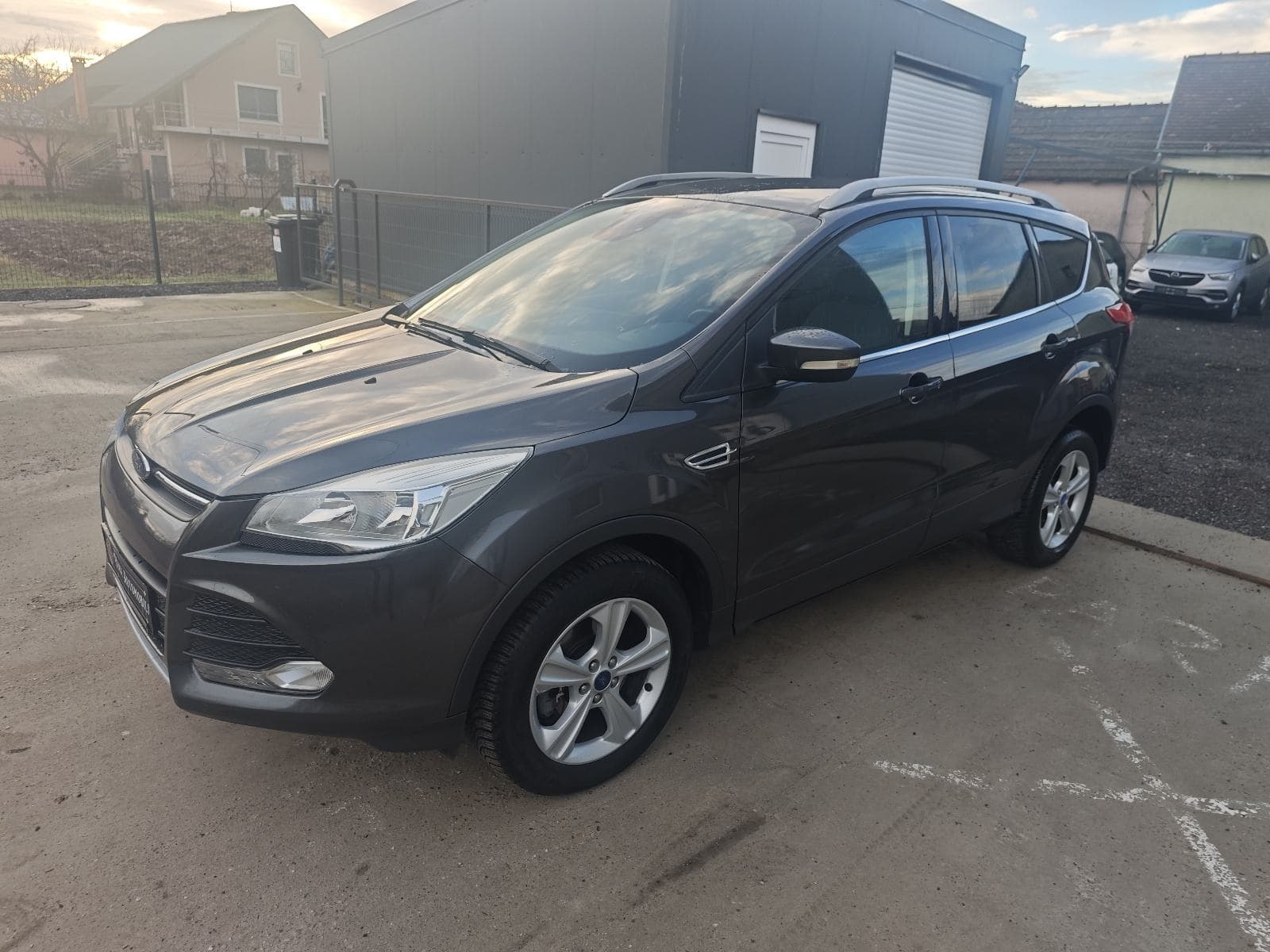 Ford Kuga 2.0 Tdci Plus Jamstvo 12 Mjeseci Kartice Rate